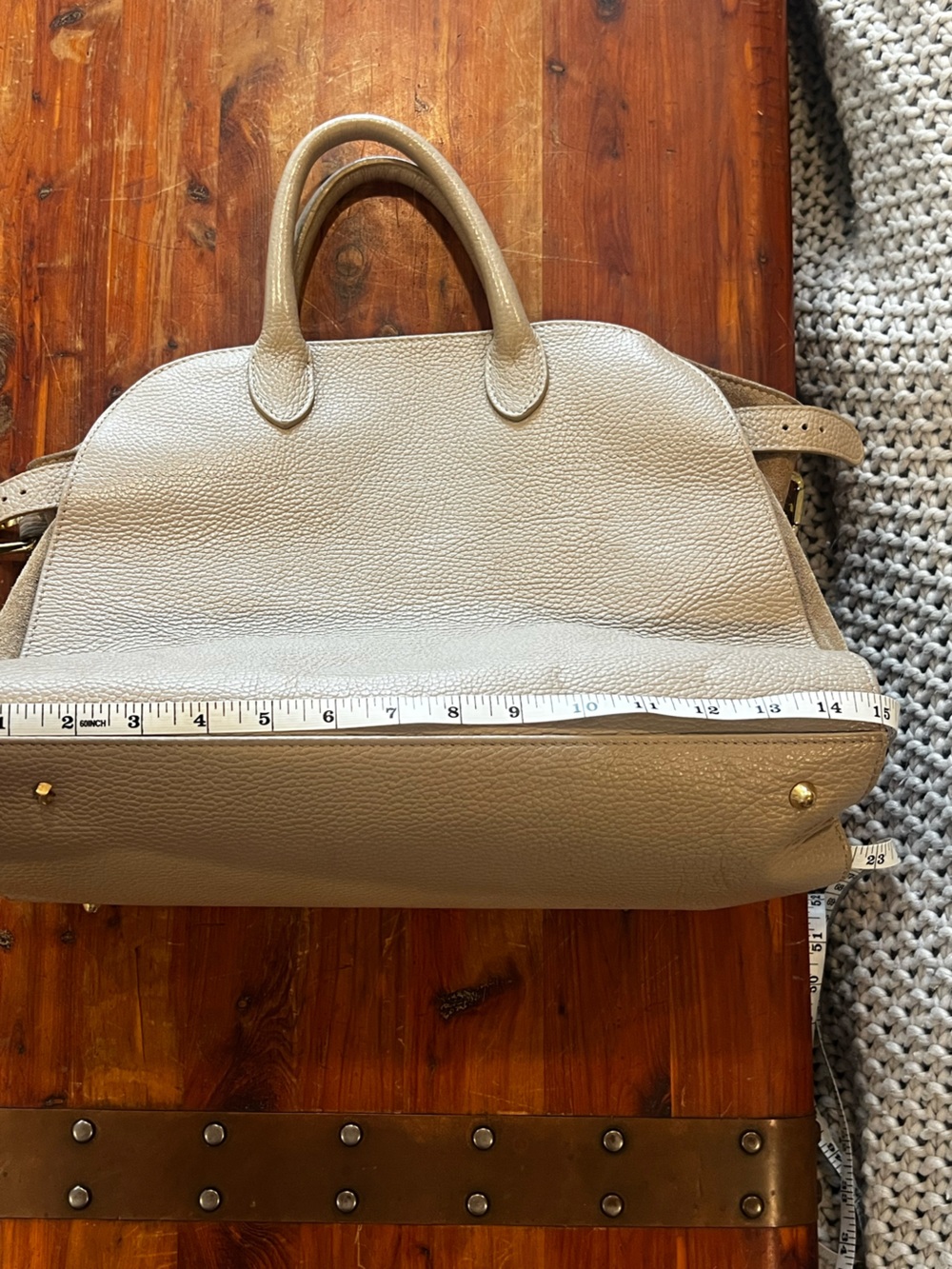 Large Italian leather Women’s Top-Handle Bag in Taupe